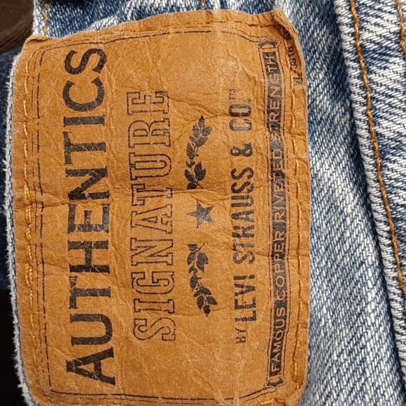 Levi's Strauss Signature Loose Fit Jeans - Picture 9 of 11